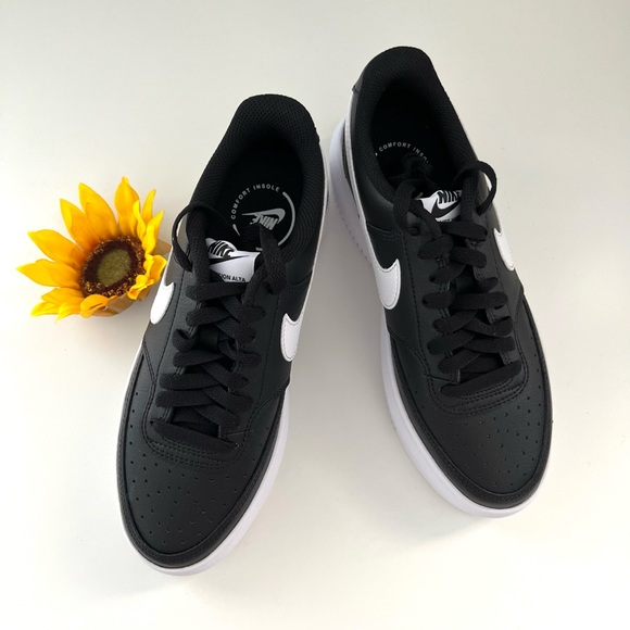 🌟NIKE Women’s Nike Court Vision Alta Black/White - Size 7.5 - Picture 5 of 12